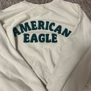 American Eagle Cream Pullover